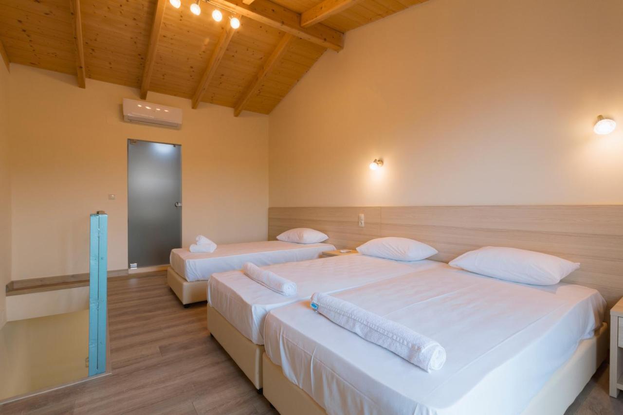 Bed and Breakfast Luca Mare Гоувия Экстерьер фото