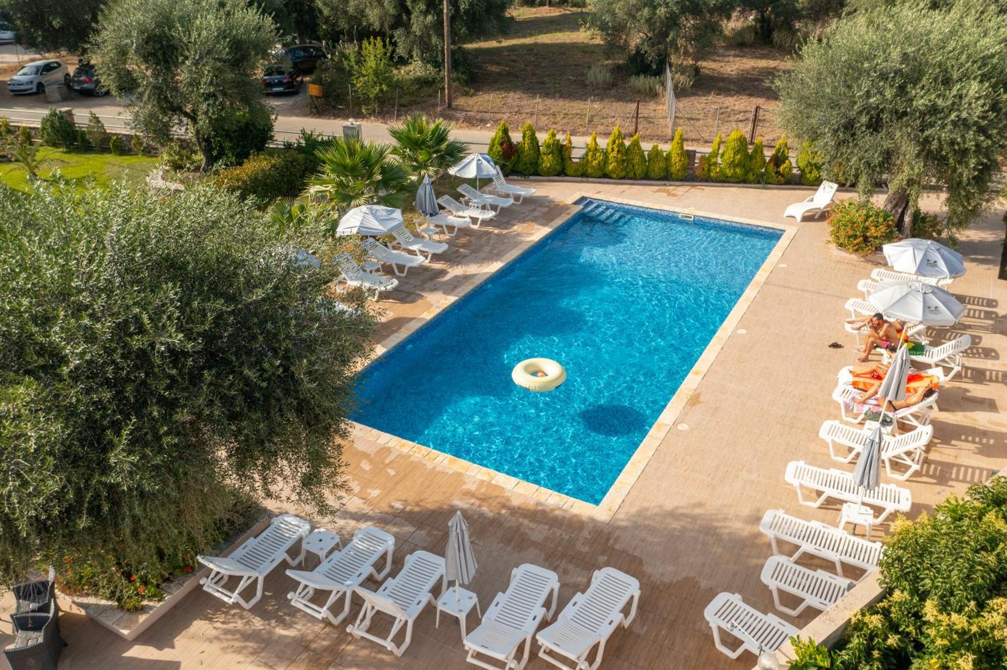 Bed and Breakfast Luca Mare Гоувия Экстерьер фото