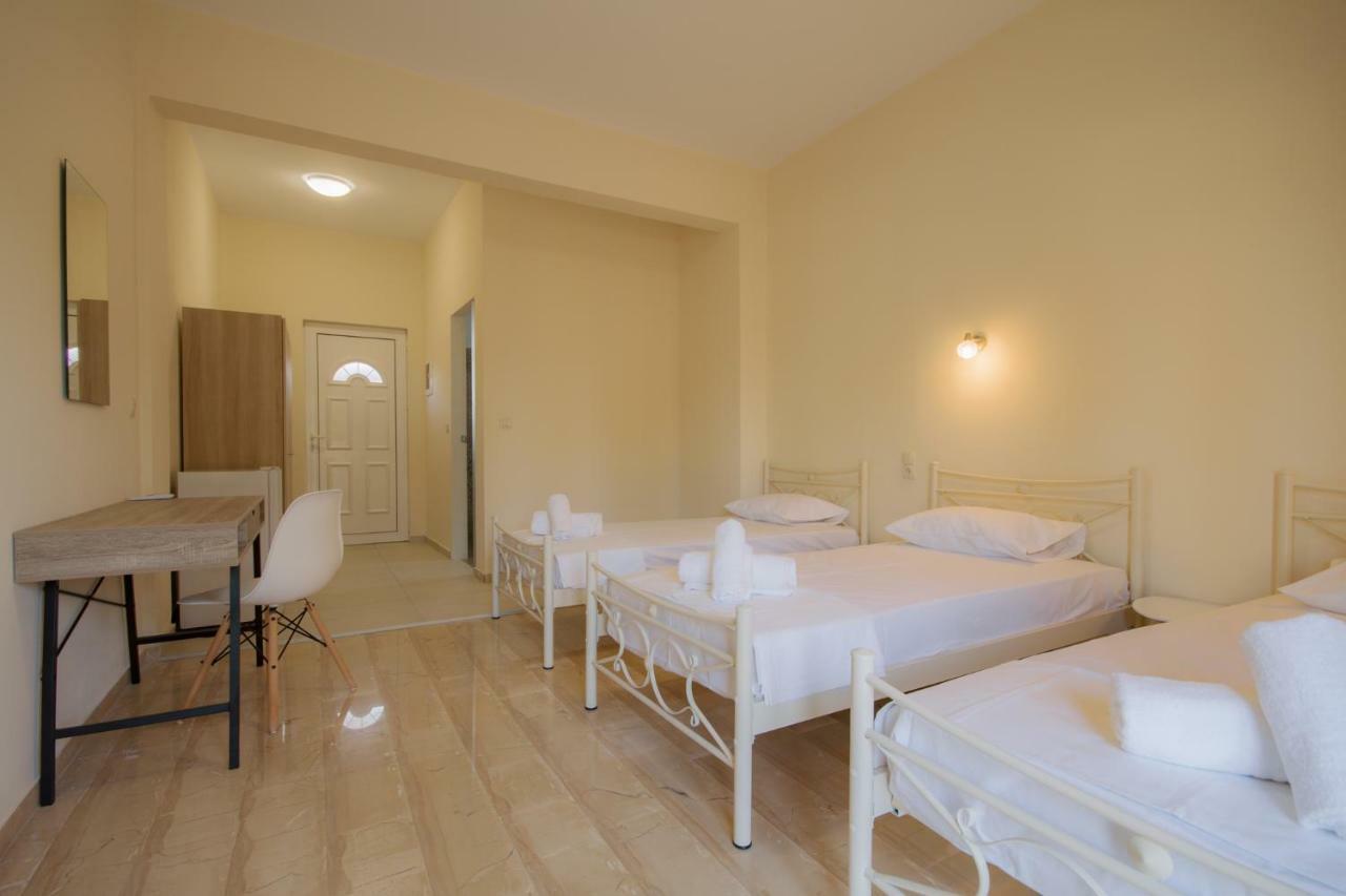 Bed and Breakfast Luca Mare Гоувия Экстерьер фото