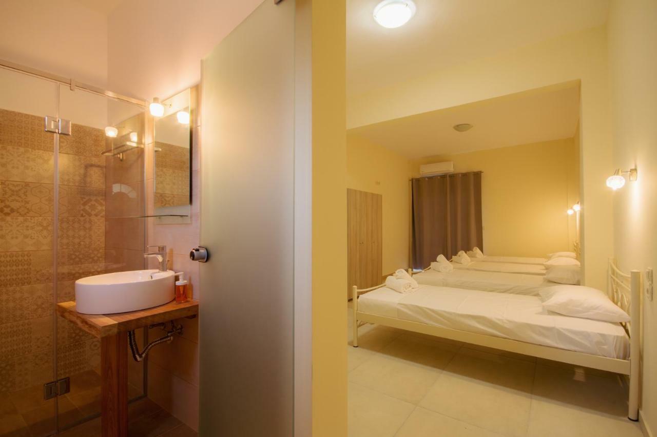 Bed and Breakfast Luca Mare Гоувия Экстерьер фото